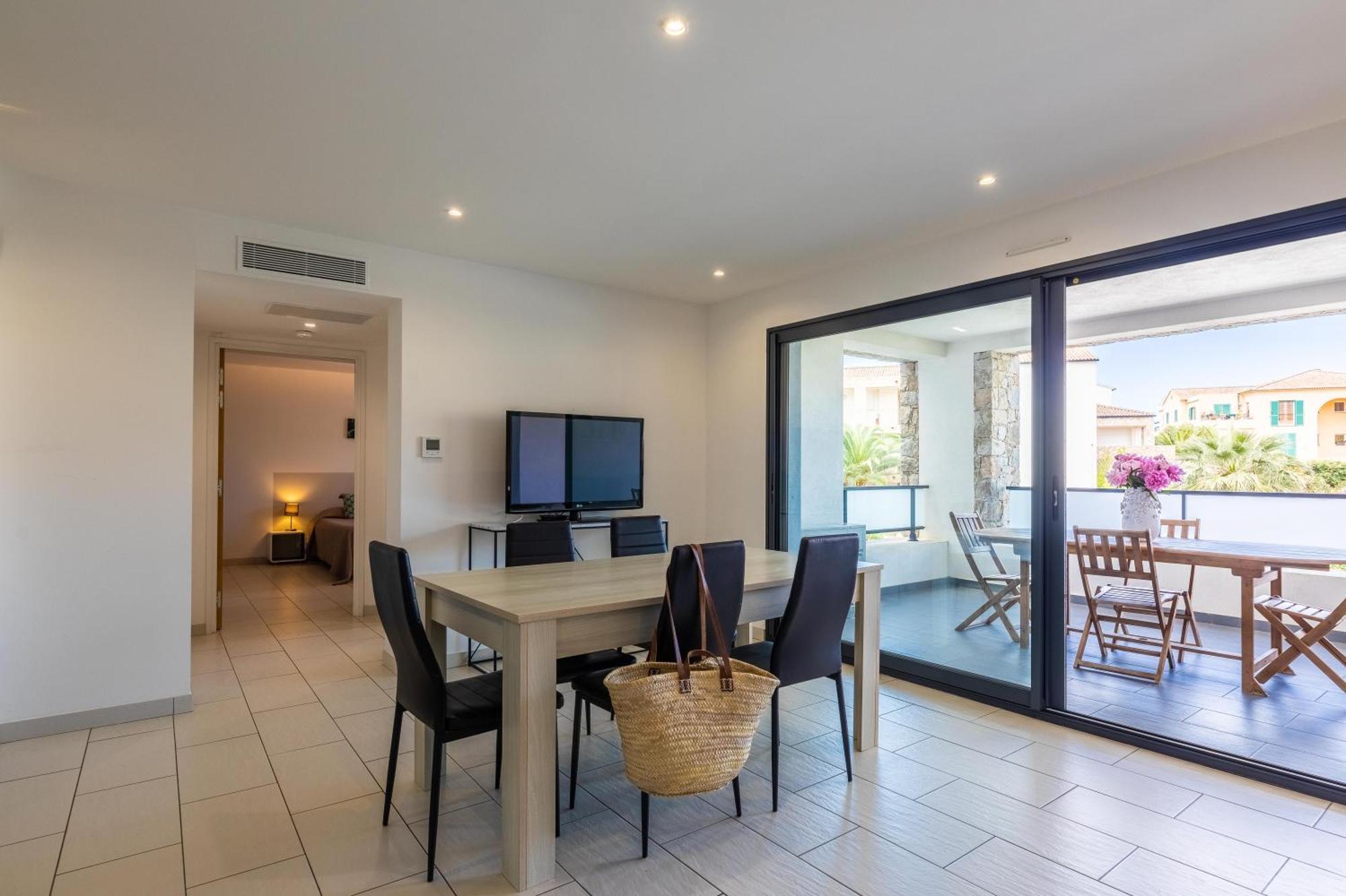 Les Alizes Residence & Spa LʼÎle-Rousse Εξωτερικό φωτογραφία