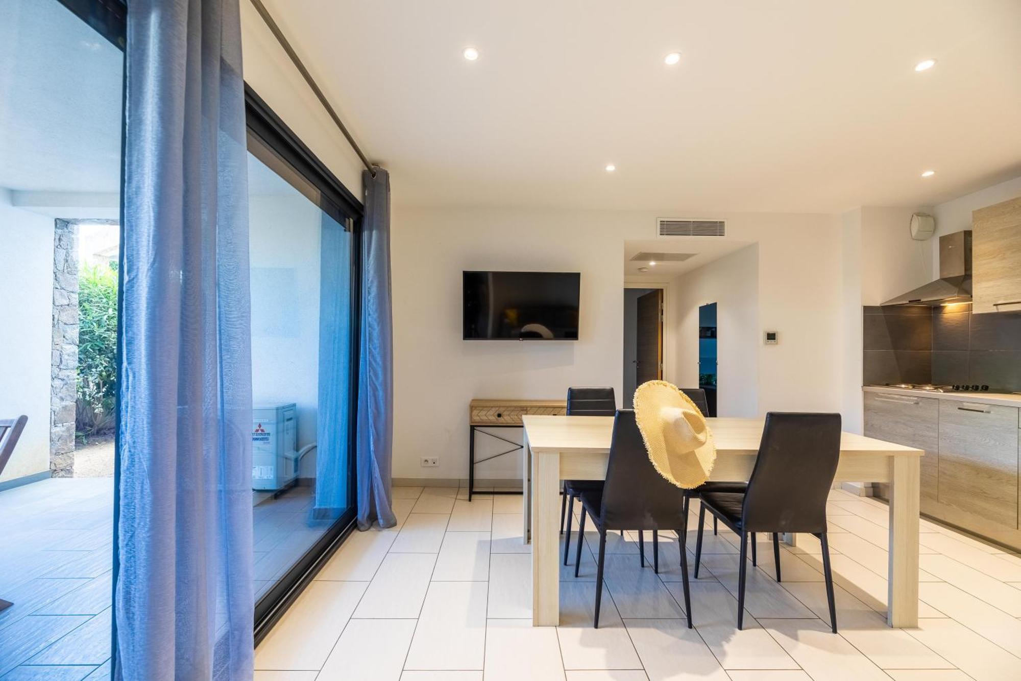 Les Alizes Residence & Spa LʼÎle-Rousse Εξωτερικό φωτογραφία
